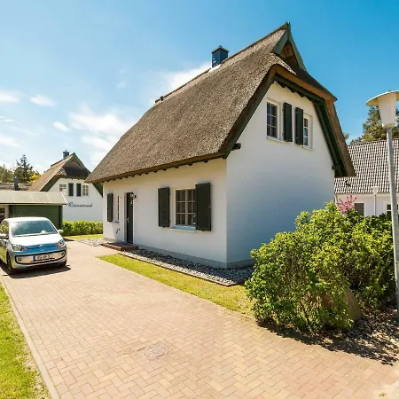 בית נופש Reethaus Am Kuestenwald *